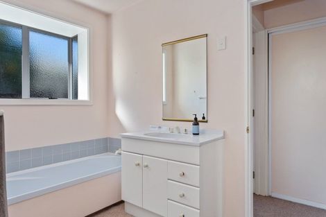 Photo of property in 240b Kingsbury Avenue, Rangiora, 7400