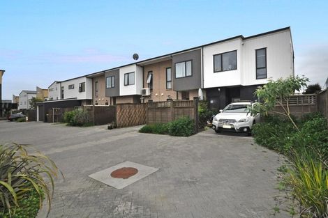 Photo of property in 31 Onekiritea Road, Hobsonville, Auckland, 0616