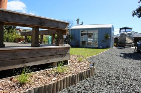 Photo of property in 21 Nicholas Avenue, Whitianga, 3510