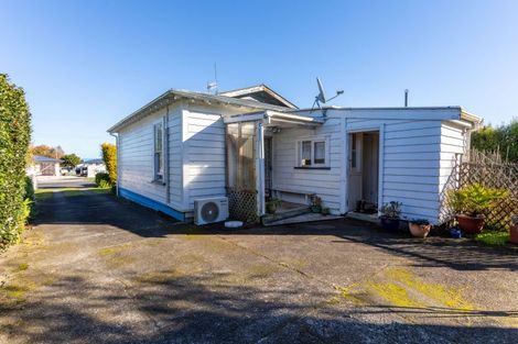 Photo of property in 19 Atkinson Street, Woodville, 4920