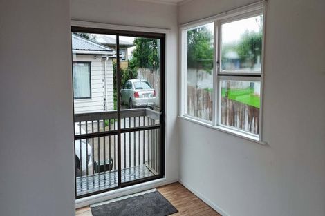 Photo of property in 21 Heybridge Street, Manurewa, Auckland, 2102