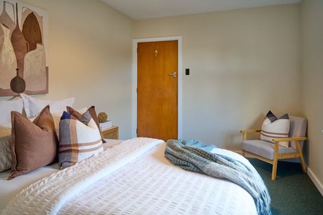 Photo of property in 192 Avonhead Road, Avonhead, Christchurch, 8042