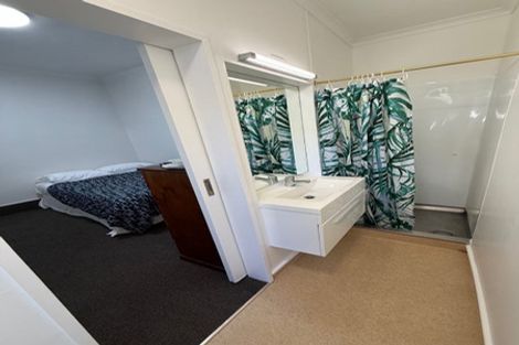 Photo of property in Carillion/the Knoll, 33 Thompson Street, Mount Cook, Wellington, 6011