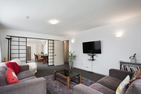 Photo of property in 9 Brake Street, Upper Riccarton, Christchurch, 8041