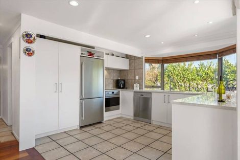 Photo of property in 988 Papamoa Beach Road, Papamoa Beach, Papamoa, 3118