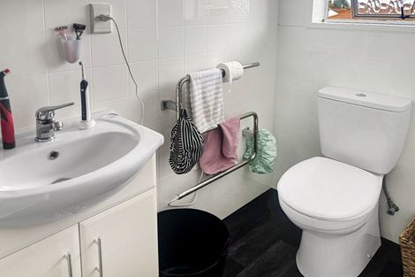 Photo of property in 30 Pirinoa Street, Feilding, 4702