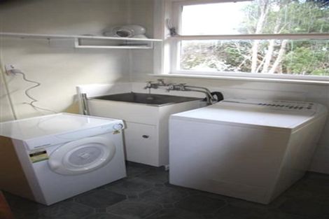 Photo of property in 50 Melrose Road, Island Bay, Wellington, 6023