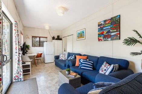 Photo of property in 19 Mccormick Place, Pauanui, Hikuai, 3579