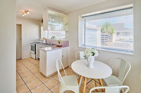 Photo of property in 2/544 High Street, Boulcott, Lower Hutt, 5010