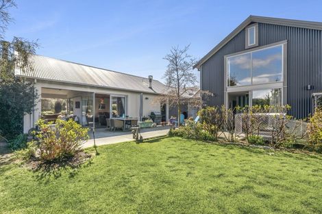 Photo of property in 19 Infinity Drive, Wanaka, 9305