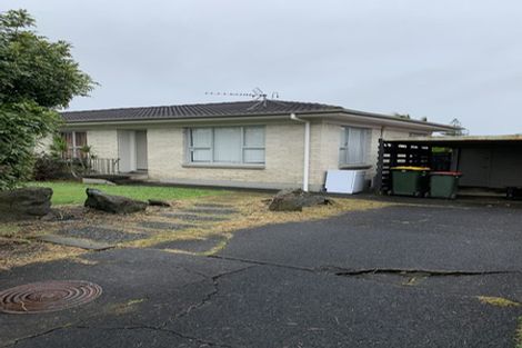 Photo of property in 1/11 Ballater Place, Highland Park, Auckland, 2010