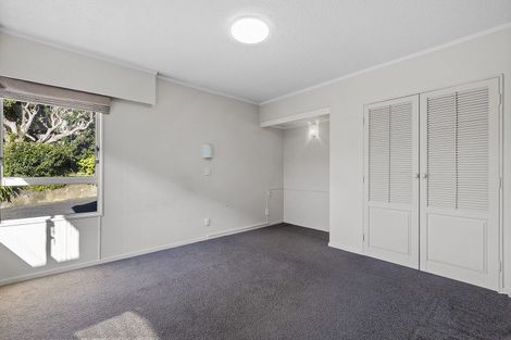 Photo of property in 5a Oak Avenue, Paremata, Porirua, 5024