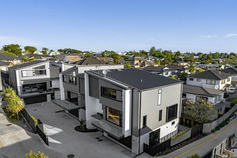 Photo of property in 6 Stockade View Lane, Howick, 2014