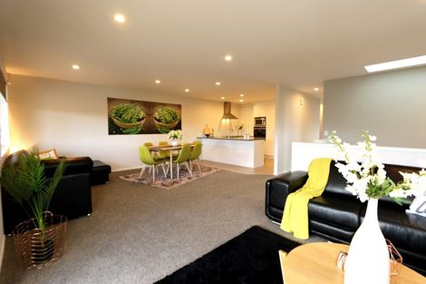Photo of property in 3a Melia Place, Stanmore Bay, Whangaparaoa, 0932