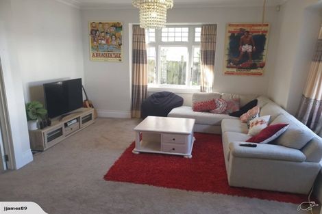Photo of property in 11 Queen Mary Avenue, New Lynn, Auckland, 0600