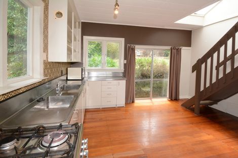 Photo of property in 305 Ravensbourne Road, Ravensbourne, Dunedin, 9022