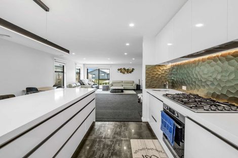 Photo of property in 44 Freedom Drive, Kelvin Grove, Palmerston North, 4414