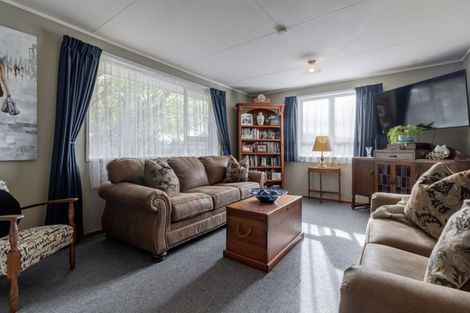 Photo of property in 11 Otaki Place, Westbrook, Palmerston North, 4412
