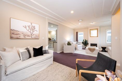 Photo of property in 52 Russell Robertson Drive, Havelock North, 4130