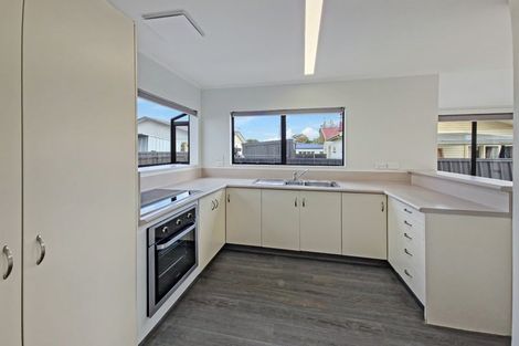 Photo of property in 502a Grove Road, Mayfair, Hastings, 4122