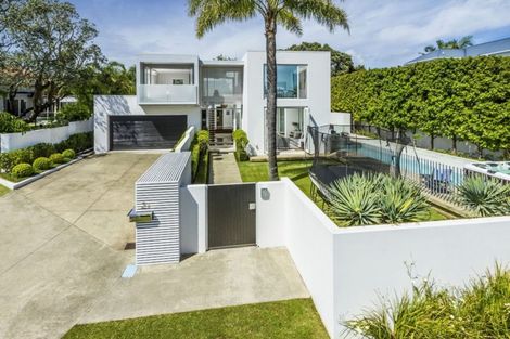 Photo of property in 2a Clifton Road, Hauraki, Auckland, 0622