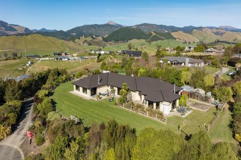 Photo of property in 4 Moneymore Place, Wakefield, 7095