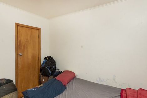 Photo of property in 11 Cambridge Terrace, Kaiti, Gisborne, 4010