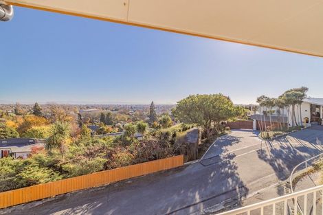 Photo of property in 7b Karitane Drive, Cashmere, Christchurch, 8022