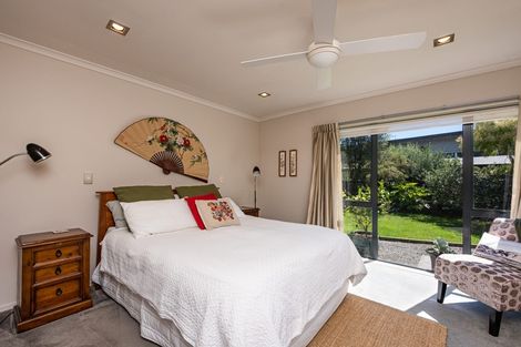 Photo of property in 11 Port Lane, Whitby, Porirua, 5024
