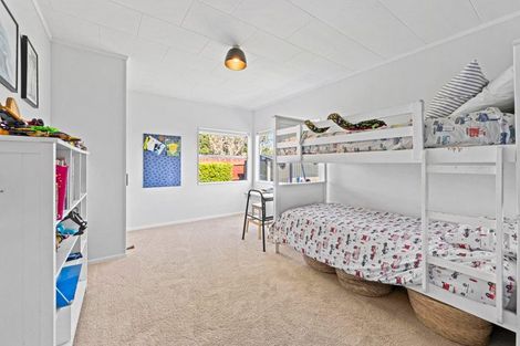 Photo of property in 12 Argyle Street, Waipu, 0510
