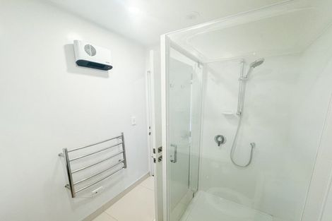 Photo of property in 2/318 Barbadoes Street, Christchurch Central, Christchurch, 8011