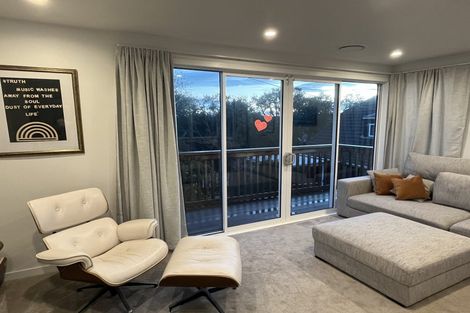 Photo of property in 2d Castleton Street, Birkdale, Auckland, 0626