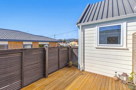 Photo of property in 13 Walton Road, Paraparaumu Beach, Paraparaumu, 5032