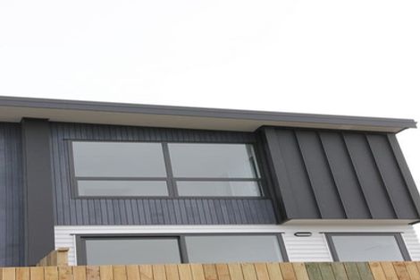 Photo of property in 15/62u Spenmoor Street, Newlands, Wellington, 6037