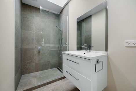 Photo of property in 6 Le Mans Grove, Cromwell, 9384