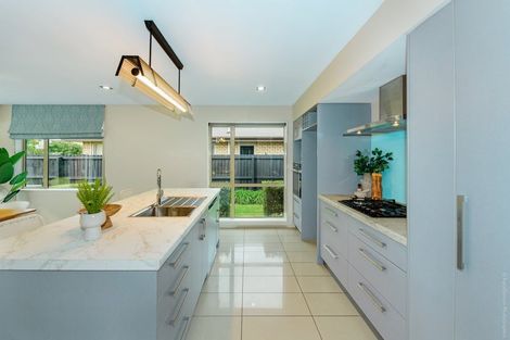 Photo of property in 12 Catkins Lane, Mairehau, Christchurch, 8052