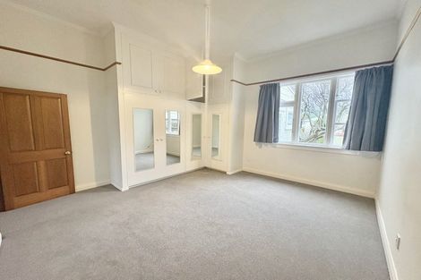 Photo of property in 3 Douro Avenue, Newtown, Wellington, 6021