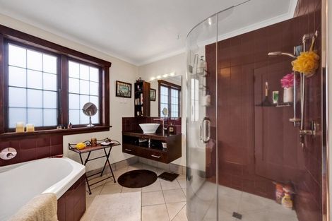 Photo of property in 7 Princes Street, Hawera, 4610