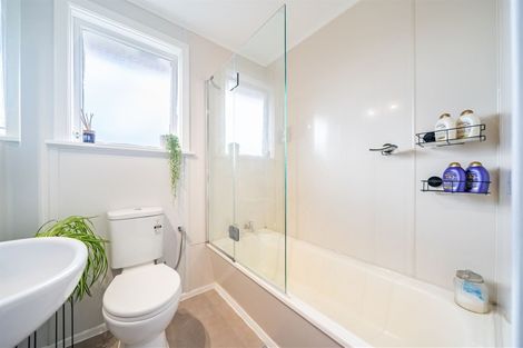 Photo of property in 68f2-a Seddon Street, Wallaceville, Upper Hutt, 5018