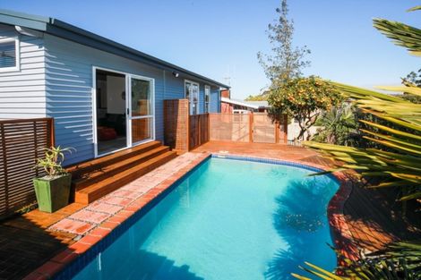 Photo of property in 67 Newcastle Road, Dinsdale, Hamilton, 3204