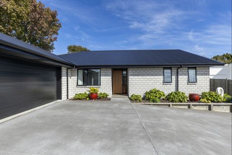 Photo of property in 39 Aratapu Street, Waitara, 4320