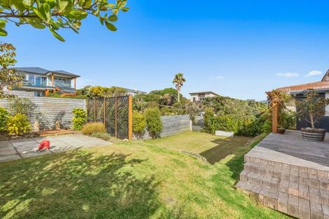 Photo of property in 79 Marine Parade, Paraparaumu Beach, Paraparaumu, 5032