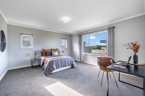 Photo of property in 403 Elles Road, Strathern, Invercargill, 9812