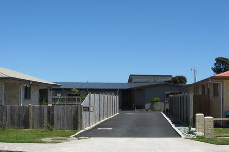 Photo of property in 100a Romilly Street, Westport, 7825