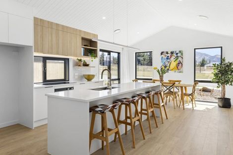 Photo of property in 14 Moonstone Street, Albert Town, 9305