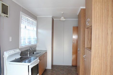 Photo of property in 143 Miranda Street, Stratford, 4332