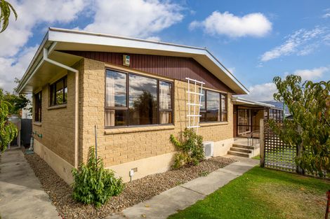 Photo of property in 17 Fox Street, Alexandra, 9320