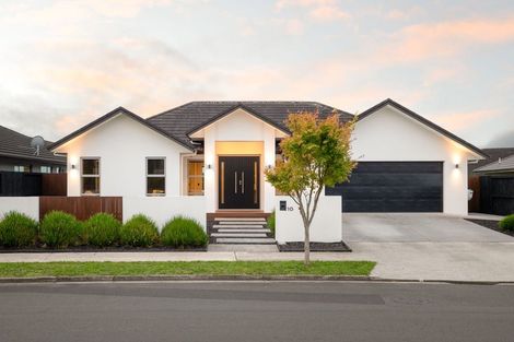 Photo of property in 10 The Link, Flagstaff, Hamilton, 3210