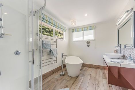 Photo of property in 50 Moenui Road, Havelock, Picton, 7281