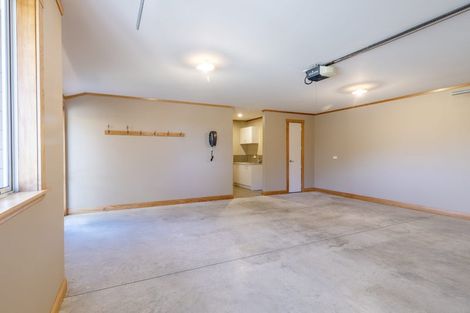 Photo of property in 9 Tui Drive, Waipukurau, 4281